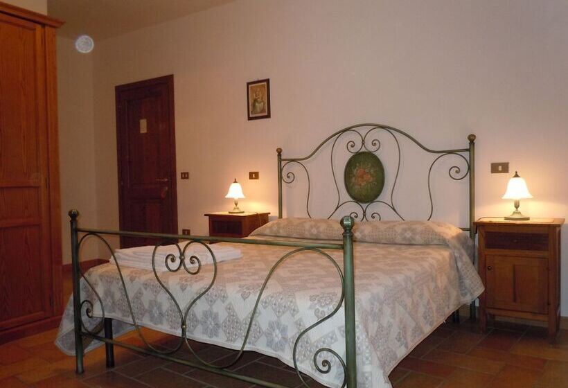 스탠다드 트리플 룸, Agriturismo Il Borghetto