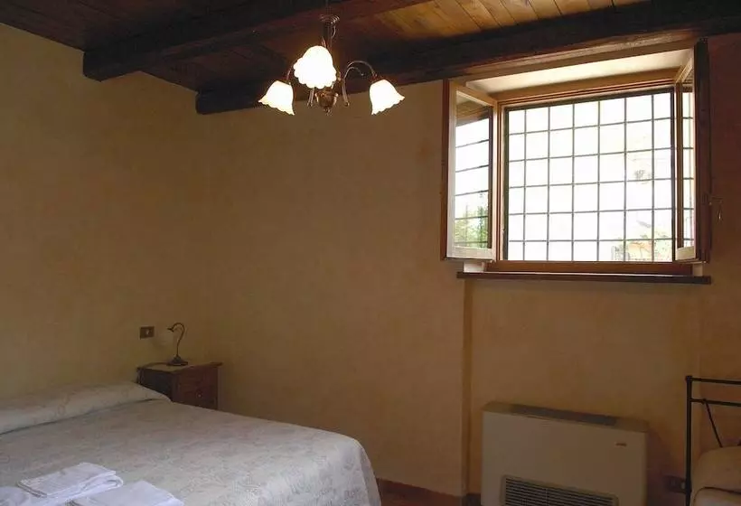 اتاق استاندارد سه نفره, Agriturismo Il Borghetto