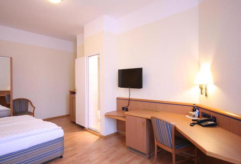 舒适型房间, Altstadt