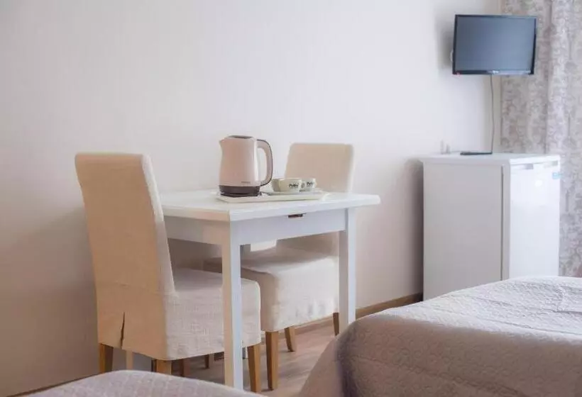 استودیوی استاندارد, Baltosios Bures