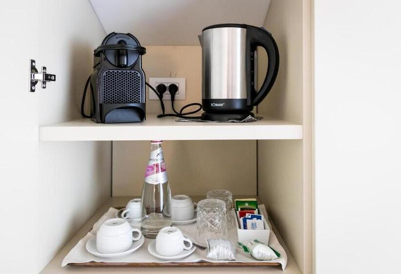 주니어 스위트 발코니, Belvedere