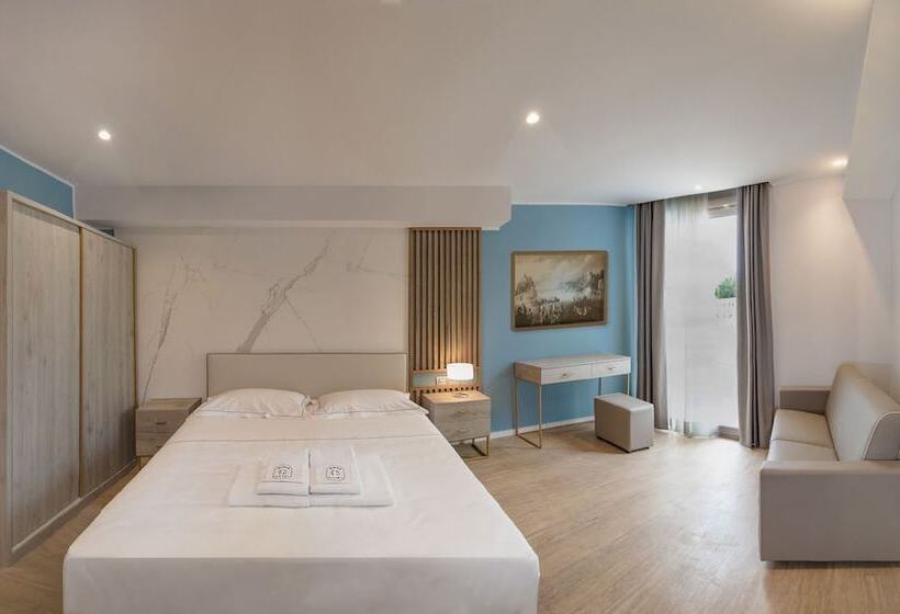 اتاق استاندارد, Byron