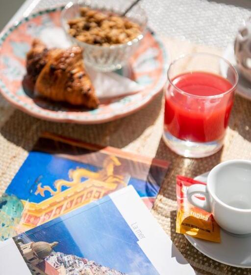 חדר סטנדרט לארבעה נוף לים, Casa Guadagno