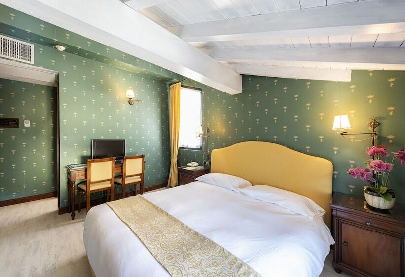 带观景的标准间, Du Lac Menaggio