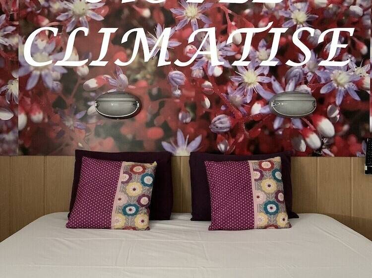 Номер Стандарт, Fasthotel Orleans Zénith