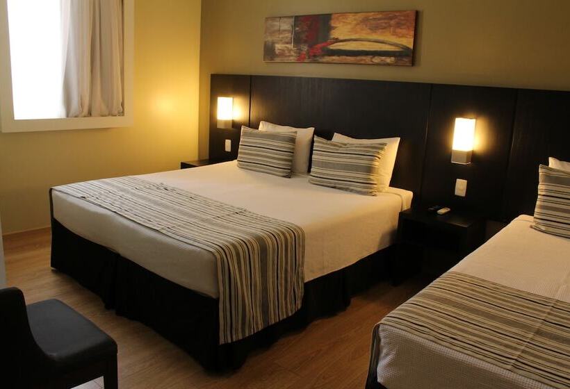 اتاق سوپریور سه تخته, Grande Hotel Petrópolis