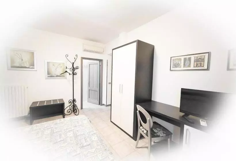 اتاق استاندارد سه نفره, I Tigli Albergo Diffuso