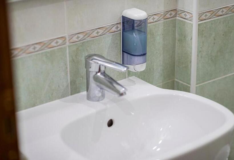 스탠다드 발코니 룸, Imperial S