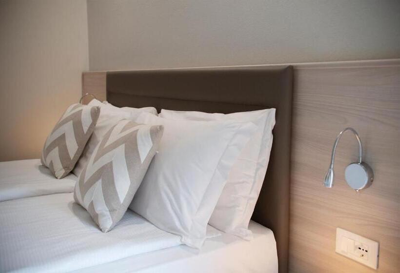 발코니 가든 전망 스탠다드 룸, Imperial S