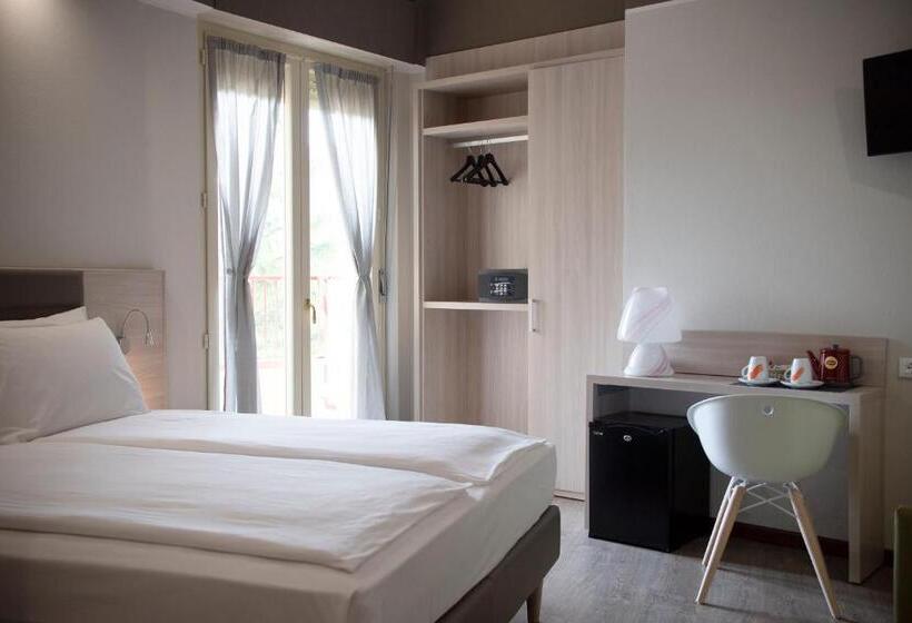 트리플 클래식 룸, Imperial S