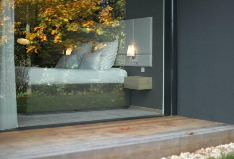 غرفة قياسية, La Source Des Sens