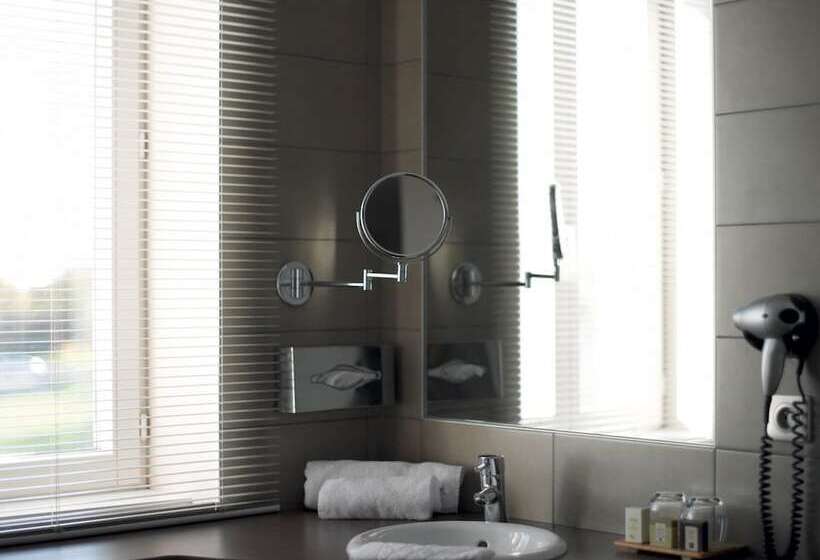 غرفة قياسية, La Source Des Sens