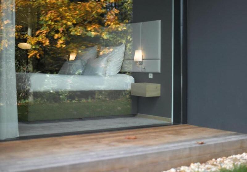 غرفة قياسية, La Source Des Sens