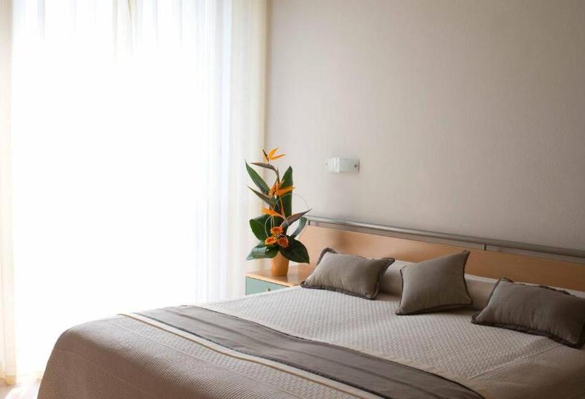 Номер Стандарт, Miramar