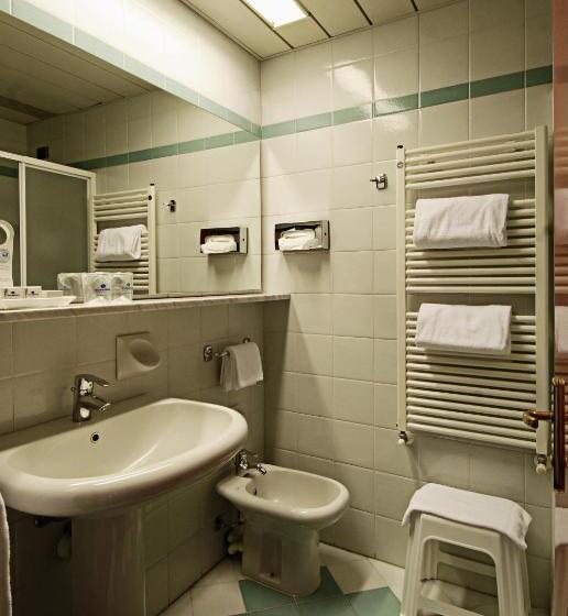 חדר קומפורט, Nettuno