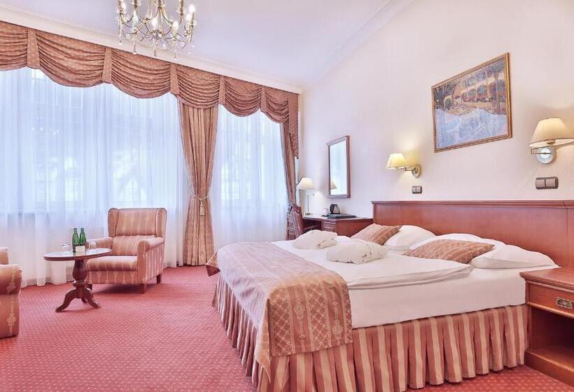 Номер Superior Вид на Город, Olympia Wellness