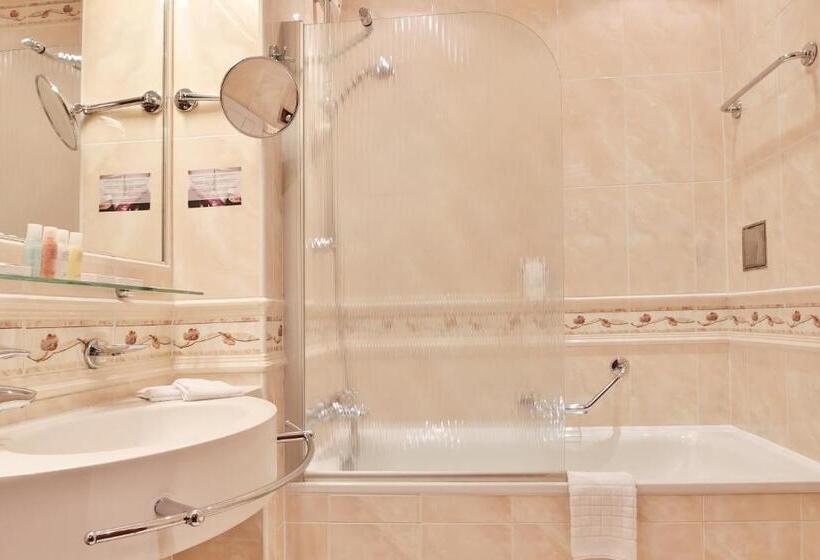 Номер Superior Вид на Город, Olympia Wellness