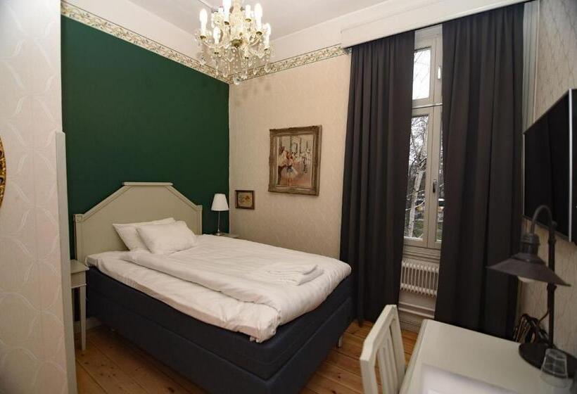 חדר סטנדרט יחיד, Park Hotel Linköping Fawlty Towers