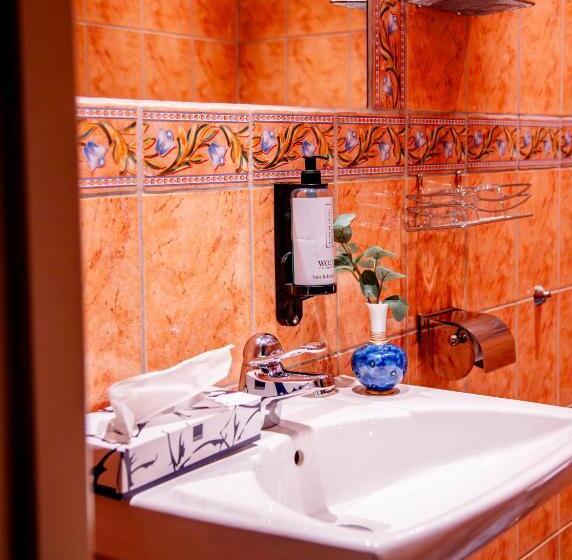 חדר סטנדרט יחיד, Park Hotel Linköping Fawlty Towers