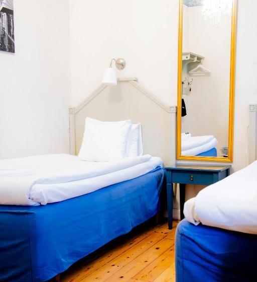 חדר אקונומי, Park Hotel Linköping Fawlty Towers