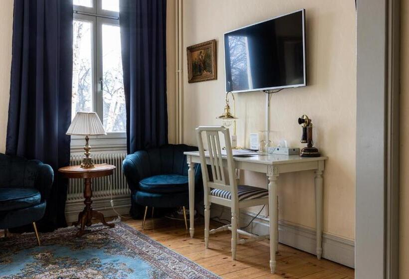 חדר סטנדרט, Park Hotel Linköping Fawlty Towers