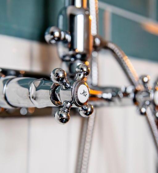 סוויטת סופריור, Park Hotel Linköping Fawlty Towers