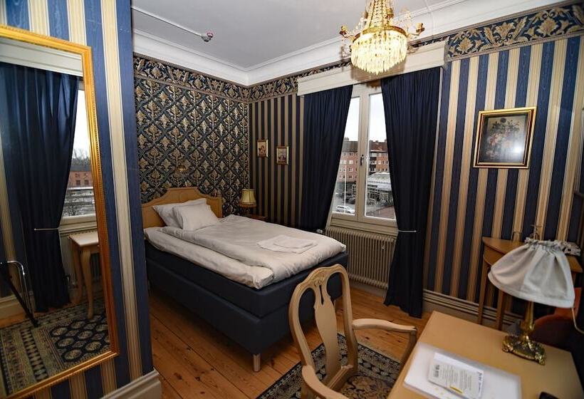 חדר סטנדרט יחיד, Park Hotel Linköping Fawlty Towers