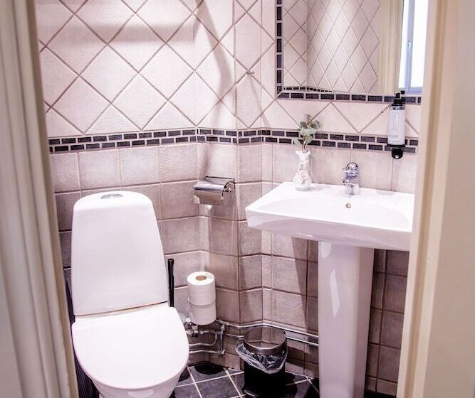 חדר סטנדרט, Park Hotel Linköping Fawlty Towers