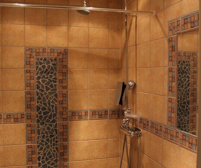 חדר סטנדרט, Park Hotel Linköping Fawlty Towers