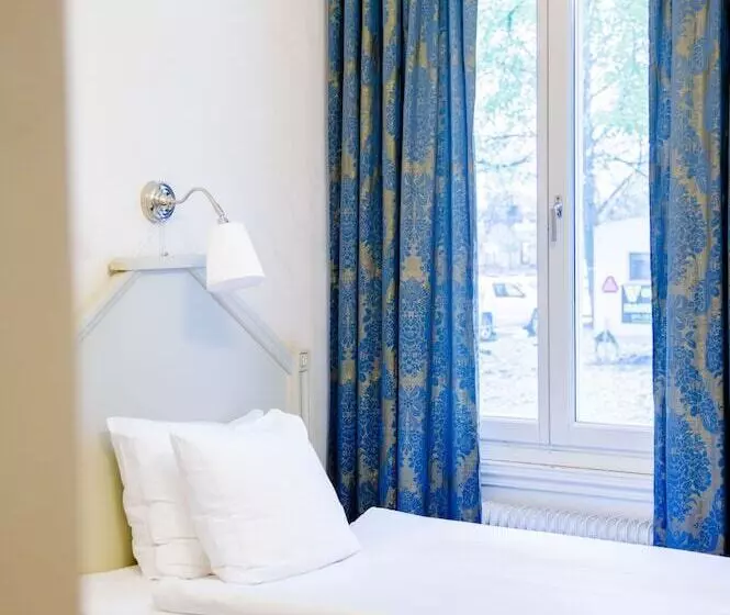 エコノミールーム, Park Hotel Linköping Fawlty Towers