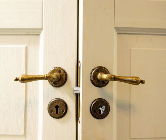 חדר קומפורט, Park Hotel Linköping Fawlty Towers