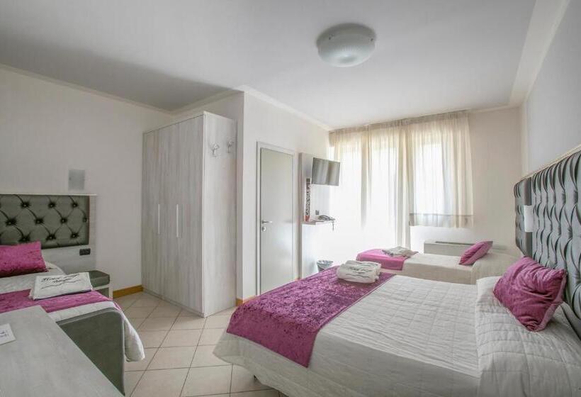 غرفة قياسية رباعية مطلة على البحر, Playa