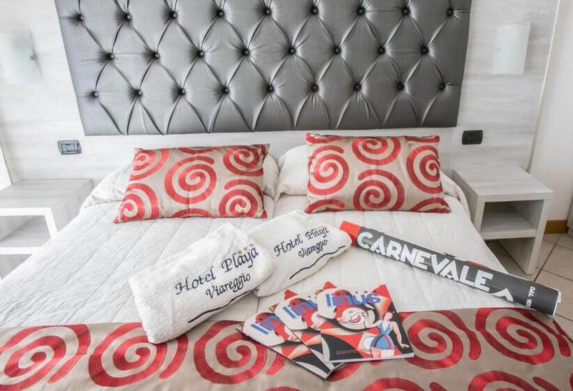 غرفة قياسية مطلّة علي البحر مزوَّدة بشُرفة, Playa