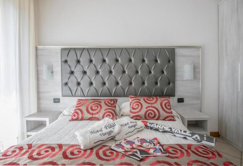 غرفة قياسية مطلّة علي البحر مزوَّدة بشُرفة, Playa