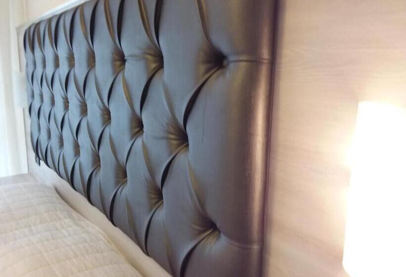 غرفة قياسية مطلّة علي البحر مزوَّدة بشُرفة, Playa