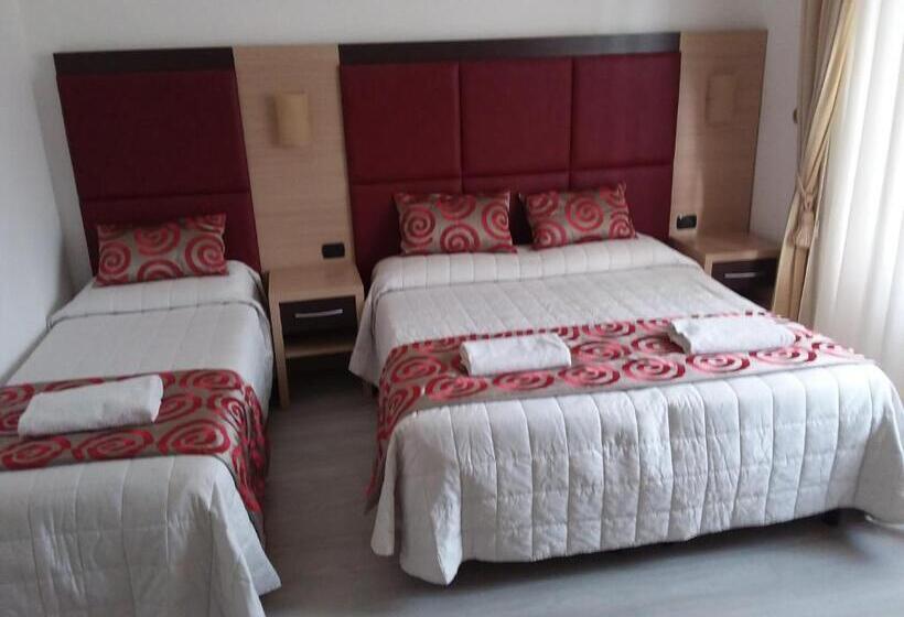 Triple Room Sea View, Playa