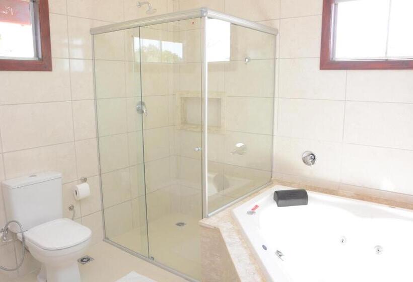 豪华套房, Pousada Piuval