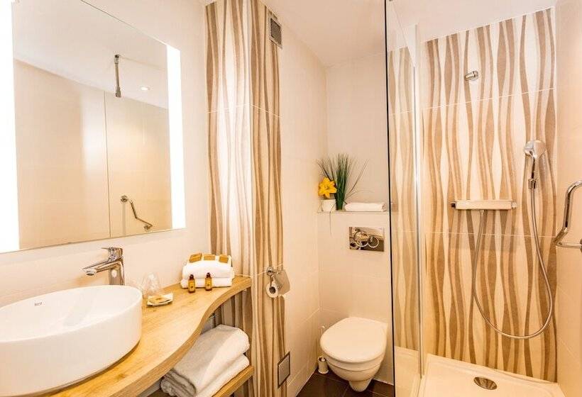 Triple Room Sea View, Restaurant Splendid Camargue