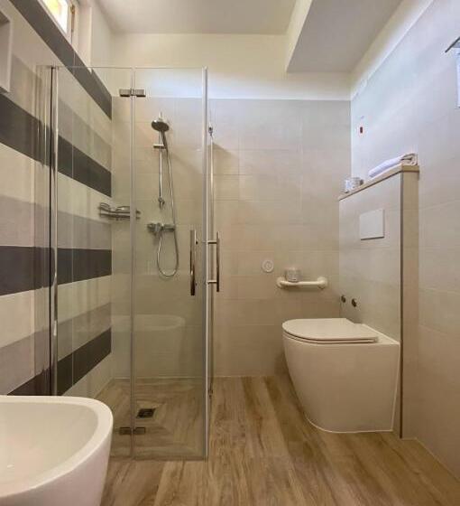 ガーデンビュースタンダードルーム, San Michele