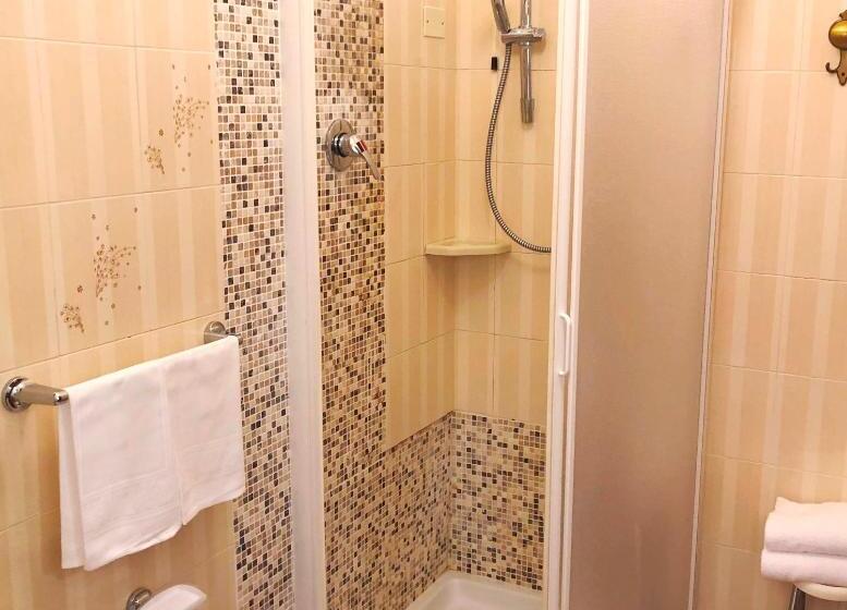 Chambre Economy, Signa