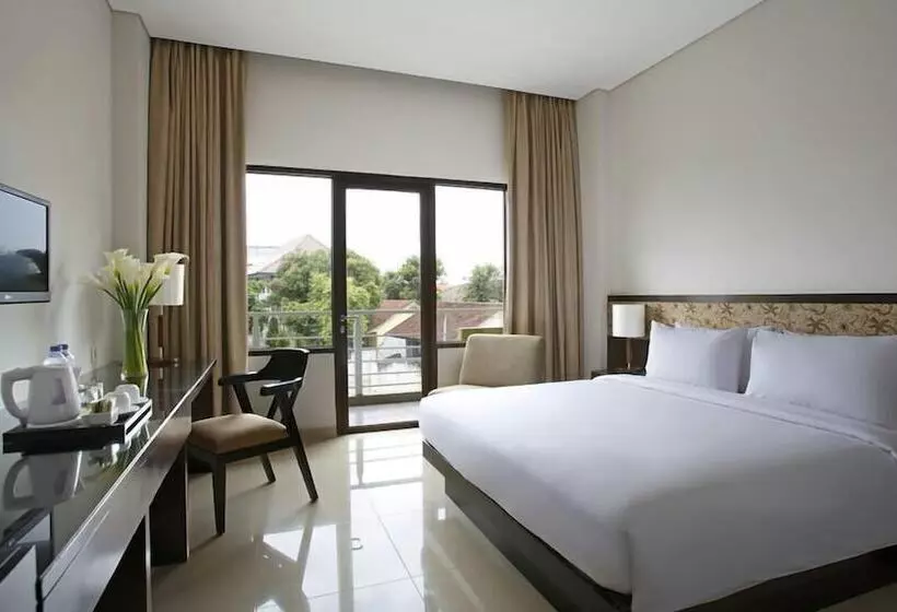 バルコニー付きスーペリアルーム, Surya Yudha Purwokerto Manage By Salak Hospitality