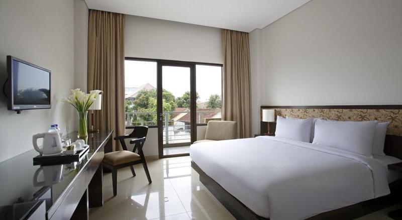 Superior Room with Balcony, Surya Yudha Purwokerto Manage By Salak Hospitality