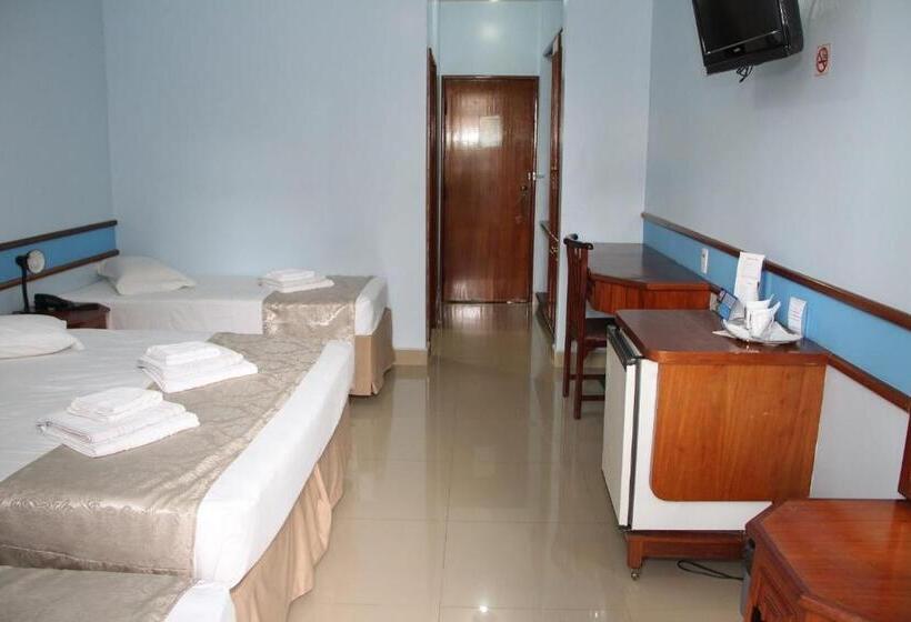 חדר סטנדרט לשלושה עם מרפסת, Taiyo Thermas