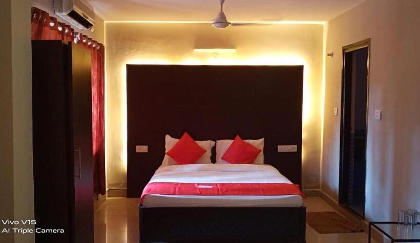 Chambre Quadruple Classique, Rivasa Resort Beach Walk