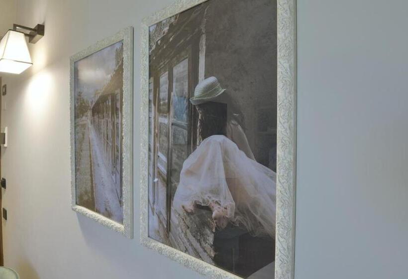 디럭스 룸, Torresi