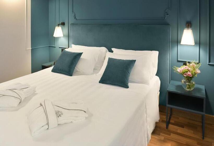 디럭스 룸, Torresi