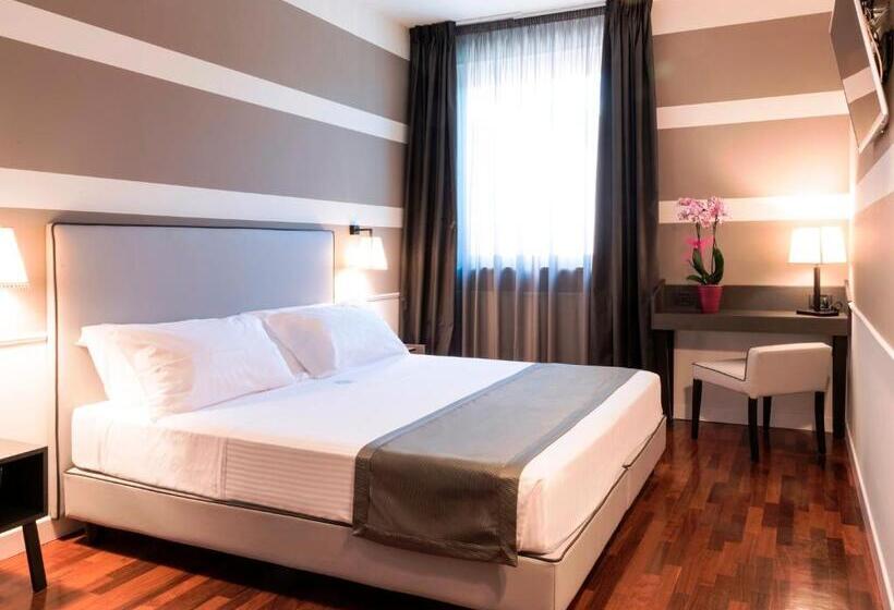 디럭스 룸, Torresi