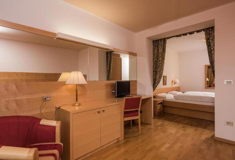 컴포트 룸, Union