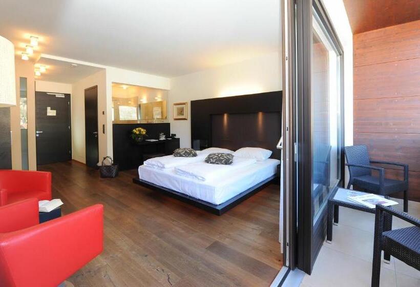 סוויטת פנטהאוז, Vier Jahreszeiten