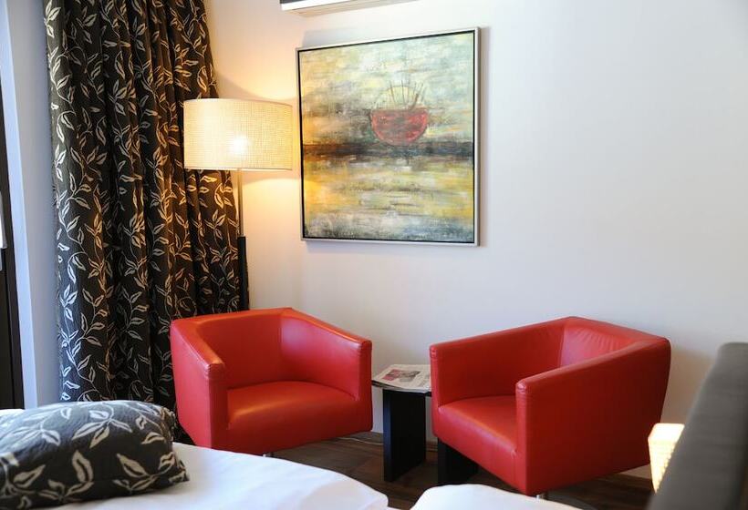 סוויטת פנטהאוז, Vier Jahreszeiten